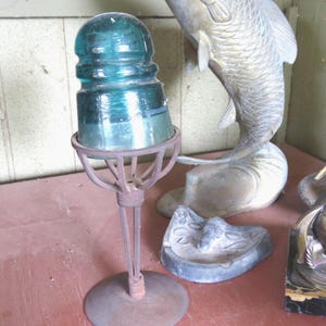 Vintage Aqua Glass Insulator Stuck in Rustic Holder, CD 147 Insulator Oct 8th 1907