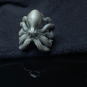 Silver Octopus Ring, Ocean Jewelry Thumb Ring, Personalized Jewelry Birthday Gift, Spiritual Jewelry Boyfriend Gift, Silver Animal Ring