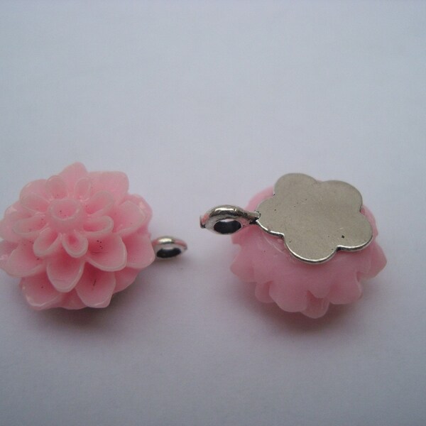 Flower Glue on Bails 15mm ((20pcs))