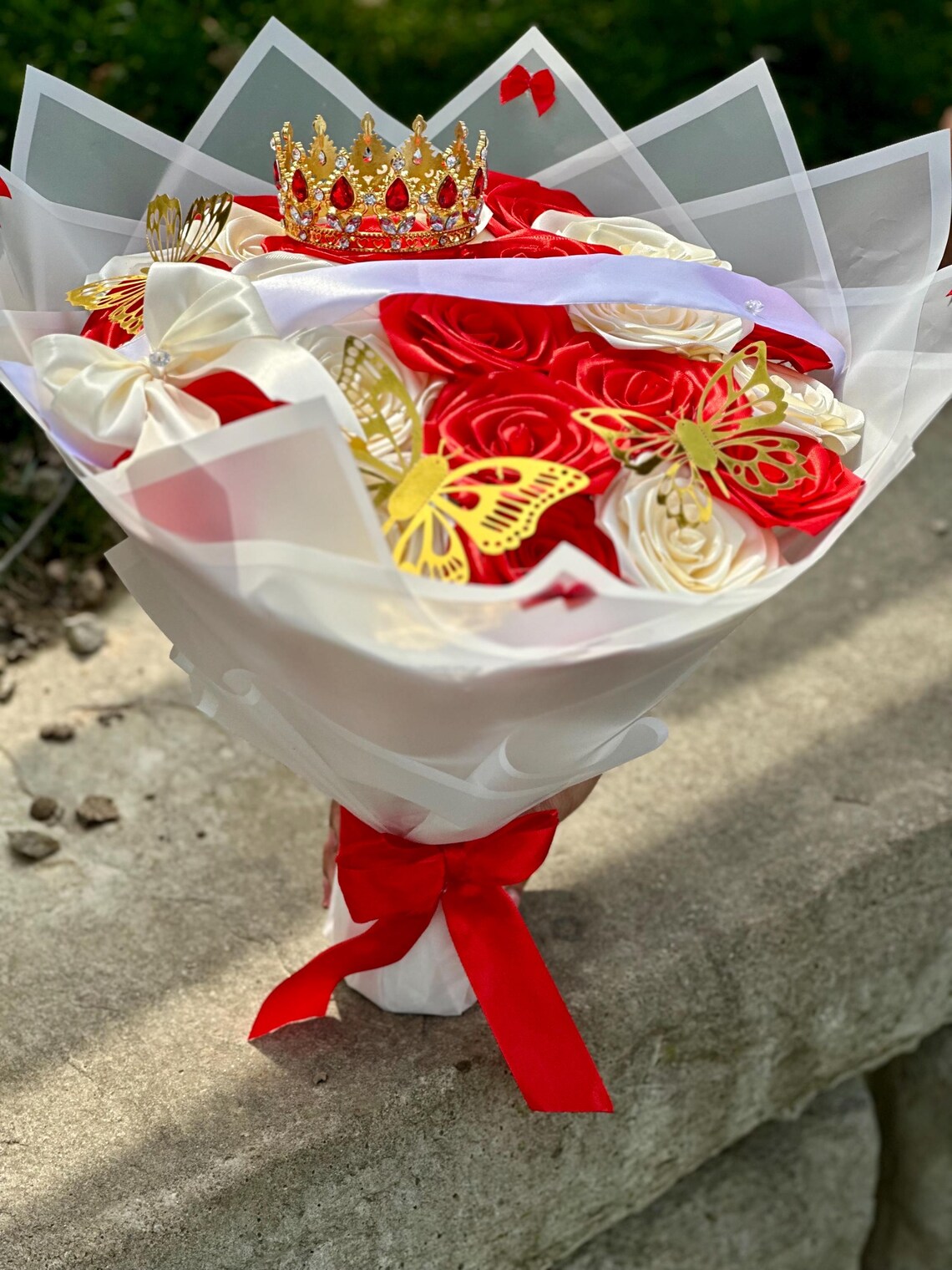 Red Ribbon Rose Ramo Handmade Ribbon Rose Bouquet – Ramo Buchón, Rosas Eternas, Forever ...