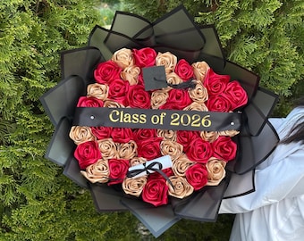 Custom Class of 2026 Graduation Bouquet, Personalized Grad Gift, Graduation Flowers with Cap and Diploma, High School Graduation Gift