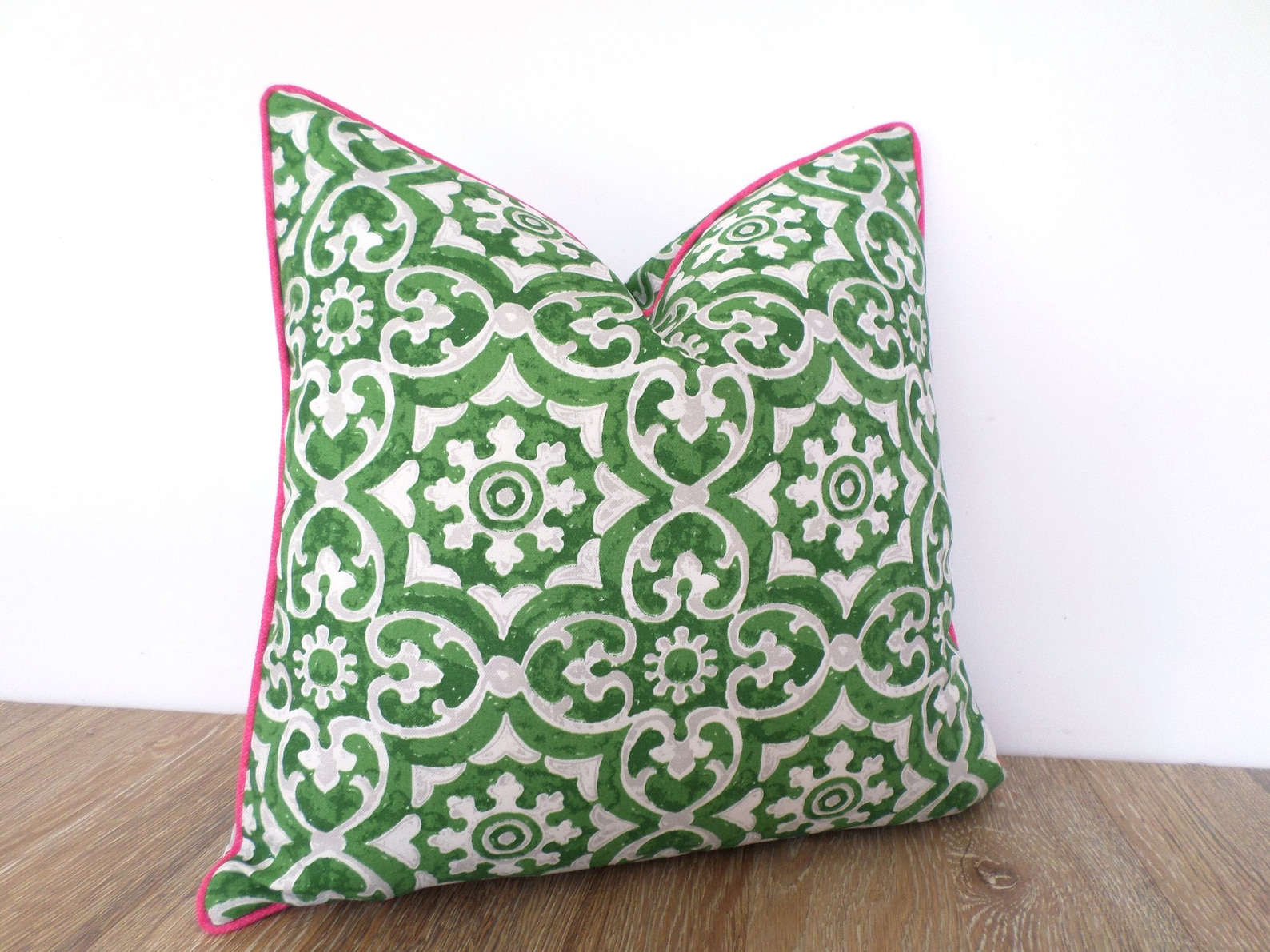Kelly Green Outdoor Pillow Cover 18x18 Medallion Pillow Case Etsy