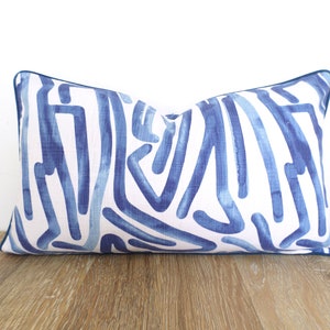 Royal blue lumbar pillow cover 20x12 modern home decor, Blue geometric throw pillow Hampton Style