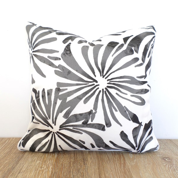 Flower outdoor pillow cover 18x18 black and white color scheme, geometric outdoor pillow case modern home decor