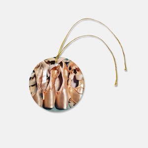 Pointe Shoes photo ornament - Ceramic (Round)