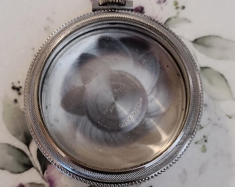 Caja de reloj de bolsillo vintage Illinois Spartan de los años 18 con grabado de tren de ferrocarril y locomotora de vapor (solo la caja, piezas).