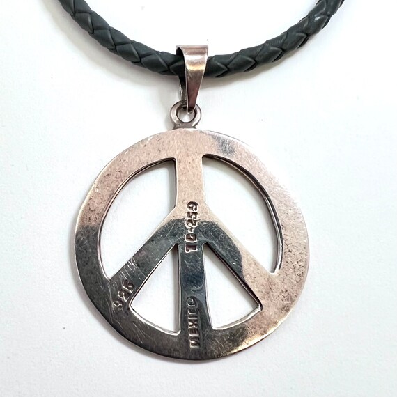 Vintage big peace sign pendant - sterling silver … - image 3