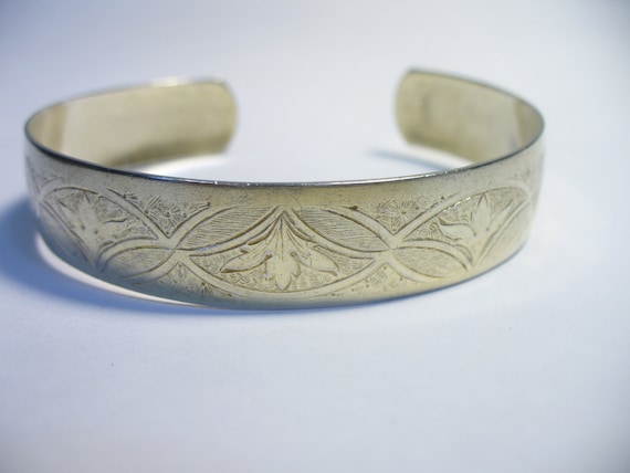 Vintage etched sterling vermeil cuff bracelet - A… - image 1