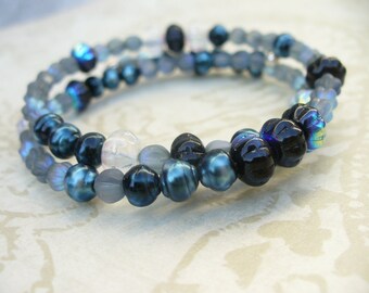 Iridescent black and silver glass bead and pearl double wrap bracelet on memory wire - OOAK handmade