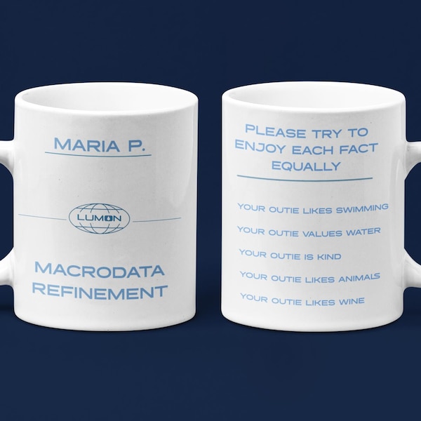 Taza de oficina personalizada, regalo de despedida, MDR, Lumon, refinamiento de macrodatos, Helly Innie Outie, datos, regalo de despedida, taza de programa de televisión, regalo familiar de Navidad