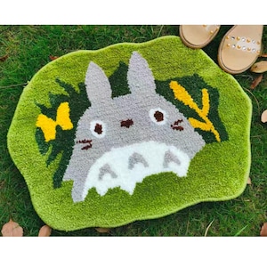 Totoro Rug, Studio Ghibli Tufted Rug, Ghibli Themed Non-Slip Bath Mat, Non-Slip Soft Washable Area Rug,  Mat Carpet for Bedroom, Bathroom