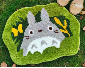 Totoro Rug, Studio Ghibli Tufted Rug, Ghibli Themed Non-Slip Bath Mat, Non-Slip Soft Washable Area Rug,  Mat Carpet for Bedroom, Bathroom