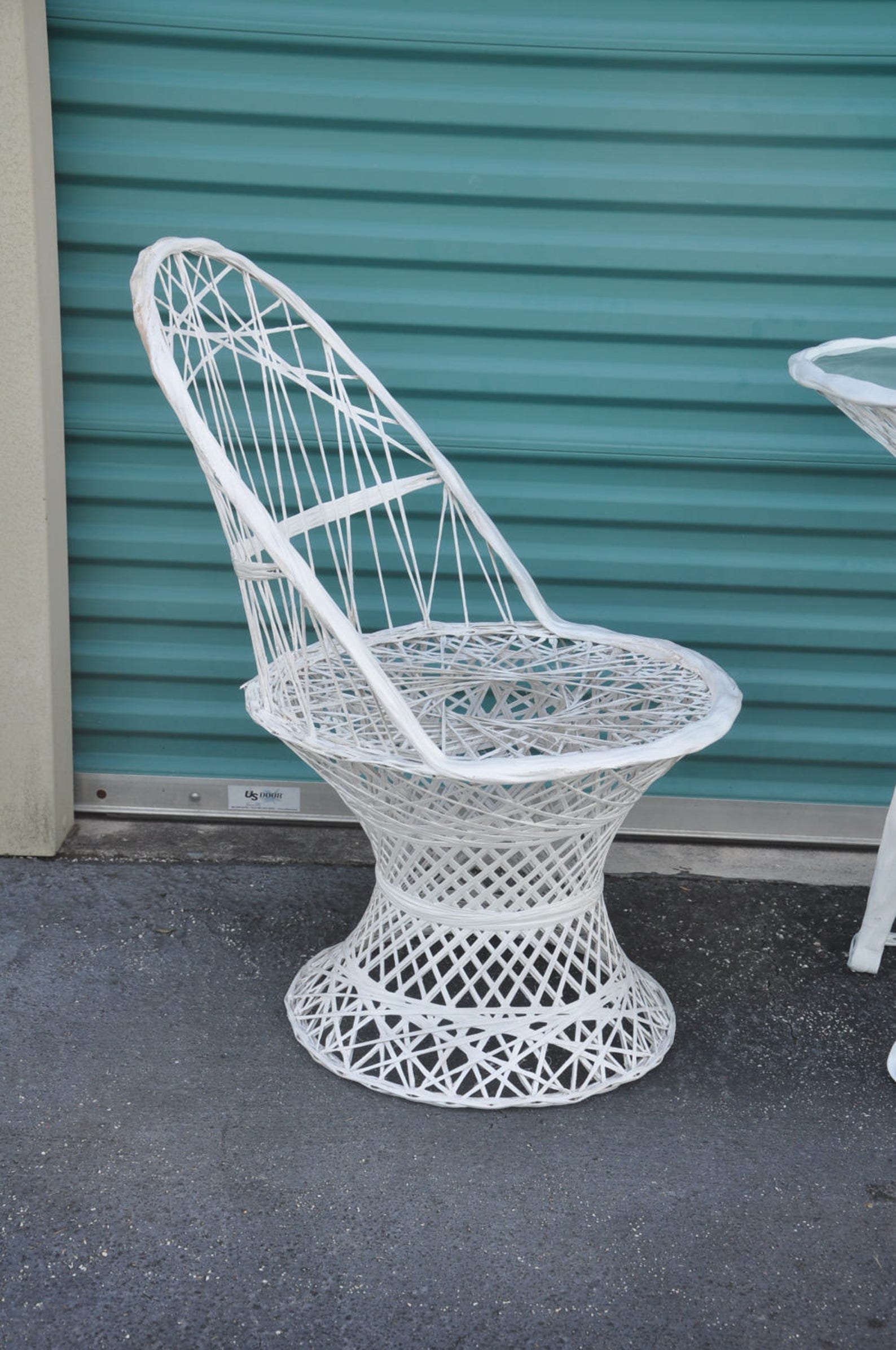 Mid Century Wicker Look Spun FIBERGLASS Table & Chair Set Etsy
