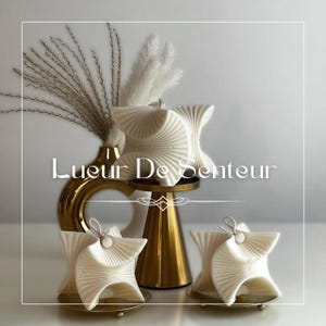 Decorative soy wax candle - Minimalist design candle - Interior decoration - gift idea