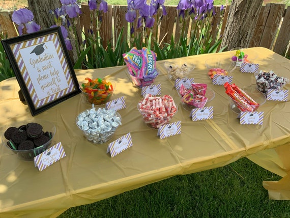 Graduation party decorations deals