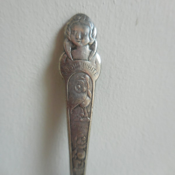 Vintage Sleeping Beauty Baby Fork 1947 Collectible Great Graphics