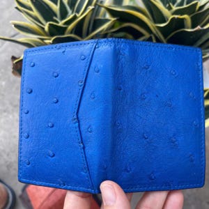 BLEU véritable luxe minimaliste mini double face autruche jambes en cuir porte-cartes à deux volets/porte-cartes de crédit/portefeuille pour hommes