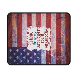 Patriotic USA Flag Non-Slip Gaming Mouse Pad. Perfect for Gamers, Veterans, Memorial Day, Fourth of July, and Everyday Use