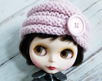 Soft Pink Knit Pillbox Hat for Blythe Dolls, Custom Blythes, Handmade Clothes, Handknit, Button