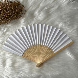 Massen-personalisierte Hochzeitsfächer, Gastgeschenke Hochzeit, Benutzerdefinierte Handfächer für Gäste, Brautpartybevorzugungen, Sommerhochzeit, rustikale Gefälligkeiten, Geschenkfächer