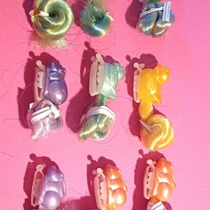 Lady Lovely Locks Pixie Tails, 8 stuks, geel wordt verkocht