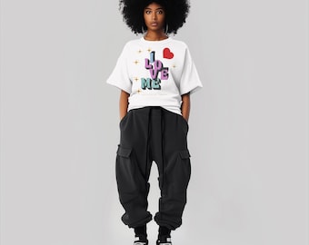 I Love Me White Graphic T-Shirt - Bold Self-Love Statement Tee for Streetwear Style