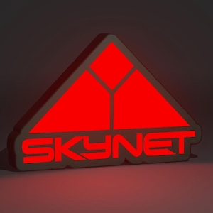 Puede incluir: Logotipo de Skynet rojo y negro, con un diseño triangular y la palabra "SKYNET" en letras negritas sin serifa. El logotipo está iluminado sobre un fondo oscuro. El diseño tiene una apariencia tridimensional.
