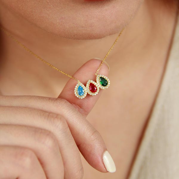 14K Gold Peridot Family Birthstone Necklace: Personalized Jewelry Gift