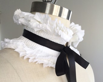 WHITE Detachable COLLAR/Hand Pleated Collar/VICTORIAN collar/Black and White/Neck piece/French collar/Ascot collar