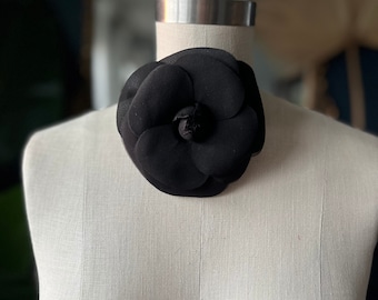 Black SILK CAMELLIA brooch /Large Camellia Brooch/Large floral pin/ Camellia Brooch/Luxury gift/Couture Camellia brooch/Bridal couture/