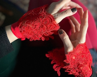 Poignets en dentelle rouge/Love language/Gants en dentelle/Dentelle d'Alençon française/Poignets couture/Gants pour le thé/Détail des manches/Manchette en dentelle/marinaasta