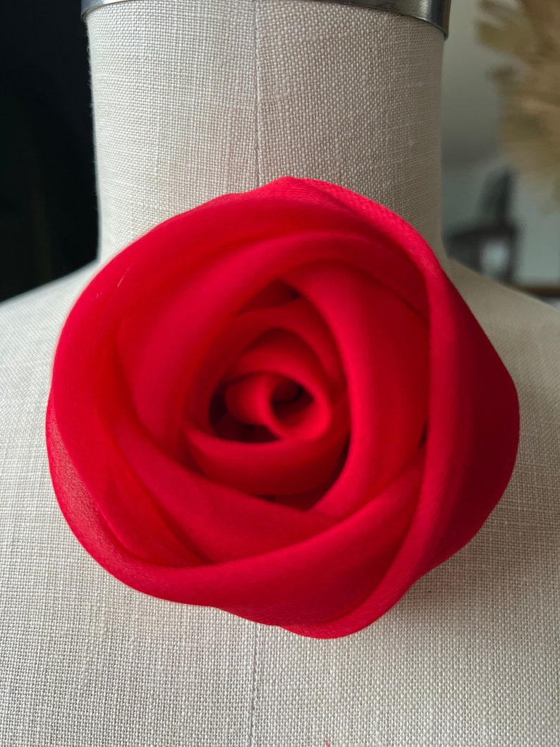 Red rose /ROSE BROOCH/ Silk rose/Haut couture/Pink Rose / marinaasta image 1