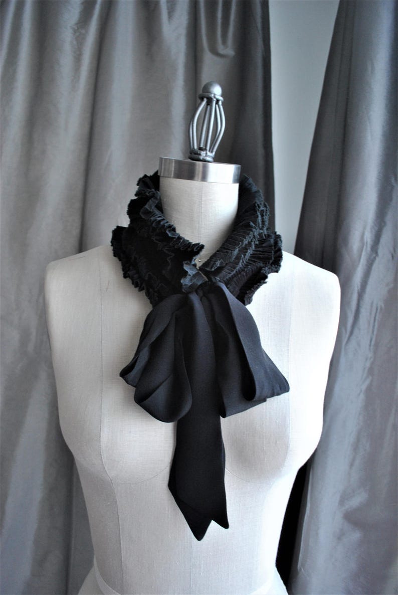 Ruffled Collar with Silk Ties/Multi use/Black collar/Pleated Collar/Ruffle waist/Couture collar/Ruffled choker/Plisse collier/フリル襟 image 5