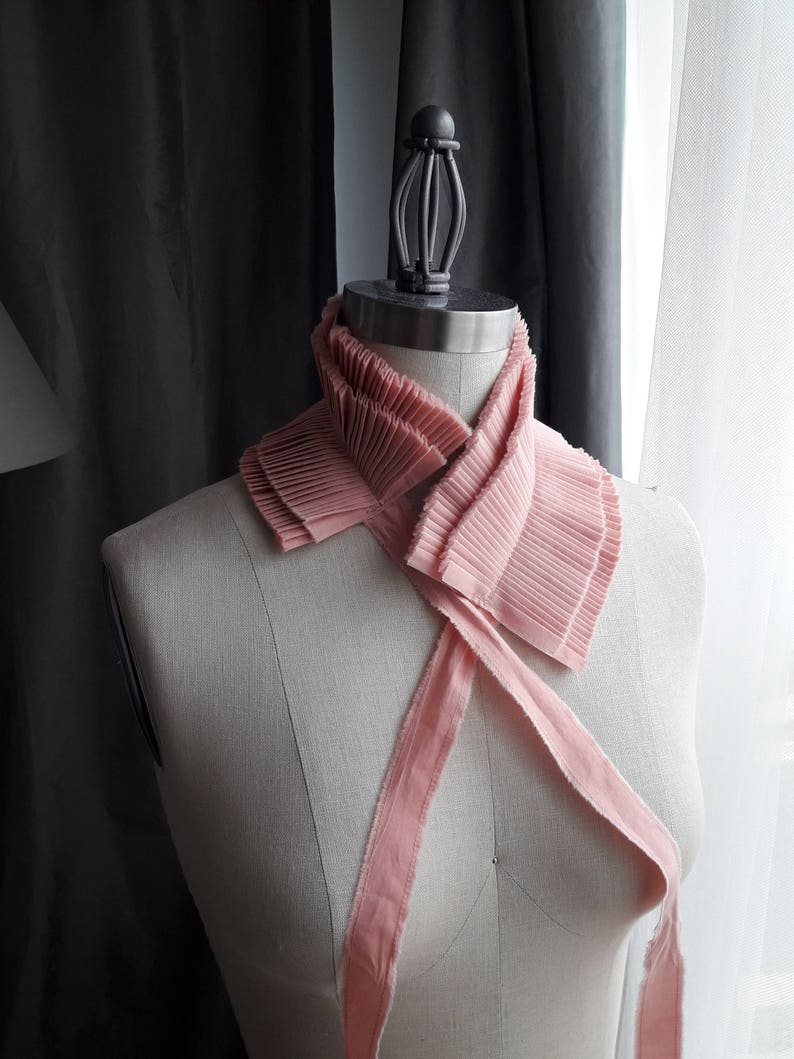 DUSTY Pink Ruffle Collar/pleated Collar/detachable Ruffle - Etsy