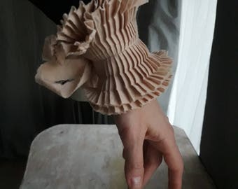 Beige detachable pleated cuffs/Wrist ruffle/Hand made accessories/Couture cuffs/Sleeve detail/Ruffled sleeve/Fabric bracelet/