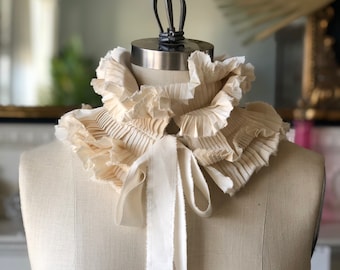 Ivory Neck Ruff /Pleated Collar/Detachable Ruffle Collar/Ruffle scarf/Ruffle collar/ Ruffled Fashion/Bohemian collar/ rusteam