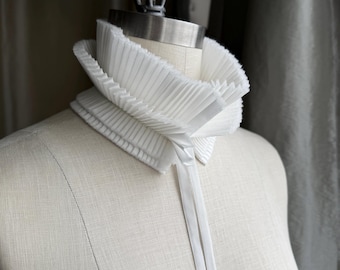 Modern Victorian neckwear/ Neck ruff/ Designer neckwear/Detachable Ruffled Collar/Elizabethan collar/ Neck corset/ Choker necklace