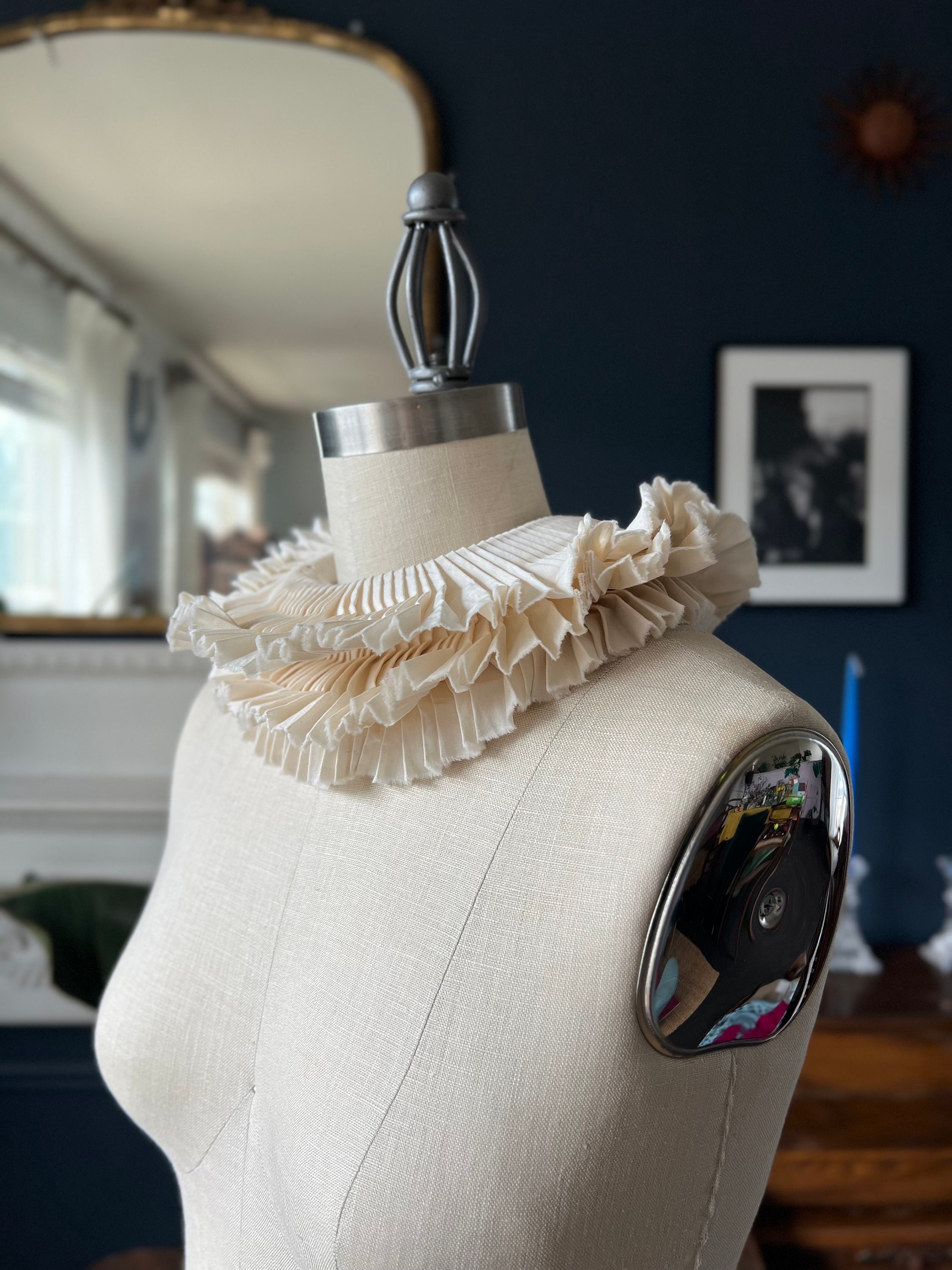 トップス Victoria frill collar White Ruffled Collar/neck Ruff/victorian Choker/ Gothic