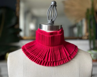 Red COLLAR hand pleated Collar/High collar/RUFFLE COLLAR/Black and White/Neck piece/High collar blouse/High collar shirt/marinaasta