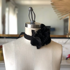 Artistic neck ruff/ Ruffled wrist band, ruffled bracelet, Zero waste