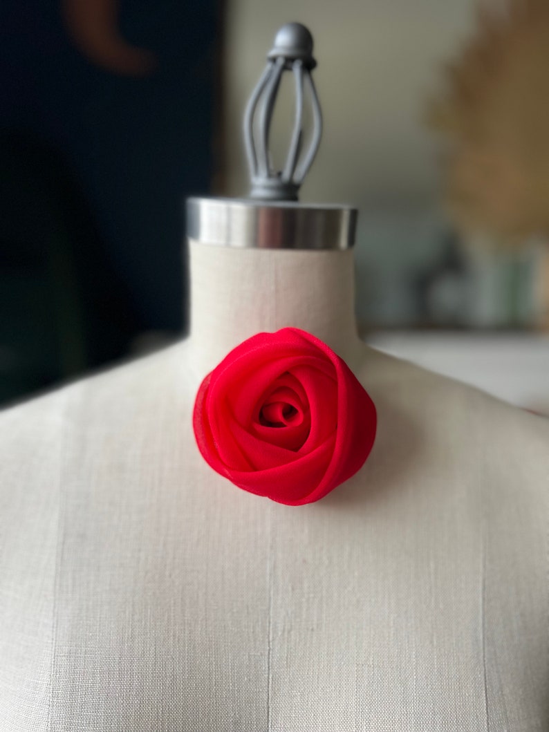 Red rose /ROSE BROOCH/ Silk rose/Haut couture/Pink Rose / marinaasta image 3