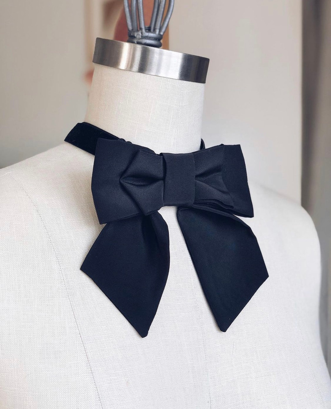 Black Silk Bow Tie/bow Necklace/ Bow Choker/black Choker/silk - Etsy