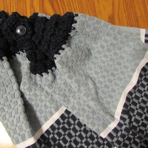 2 Hanging Kitchen Dish Towels with Tops Towel Set Blue Navy Baby Crochet Handmade