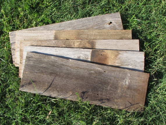 On Sale Reclaimed Old Fence Wood 5 Boards 18 Inch Length Etsy