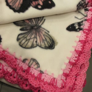 Baby Blanket With Crochet Pink Shell Super Ruffle - Pink Butterflies - Baby Girl