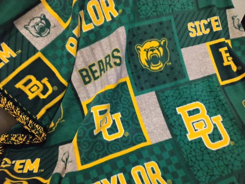 Baylor University Bears Throw Blanket