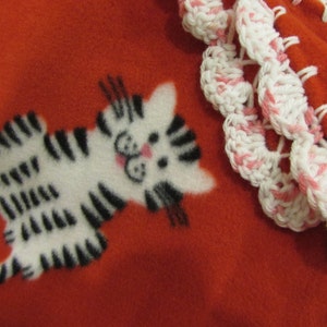 Baby Blanket Red Fleece With Black And White Kitty Cats With Pink & White Shell Crochet Edge