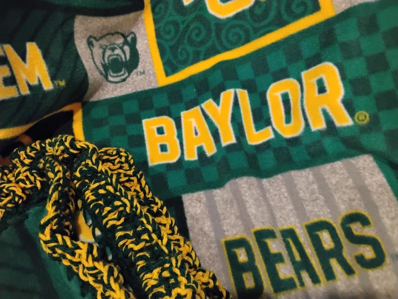 Baylor University Bears Throw Blanket - Thumbnail 5