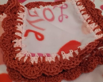 Baby Blanket With Crochet Pink Shell Ruffle - Girl - I Love Mommy - I Love Daddy - Hearts