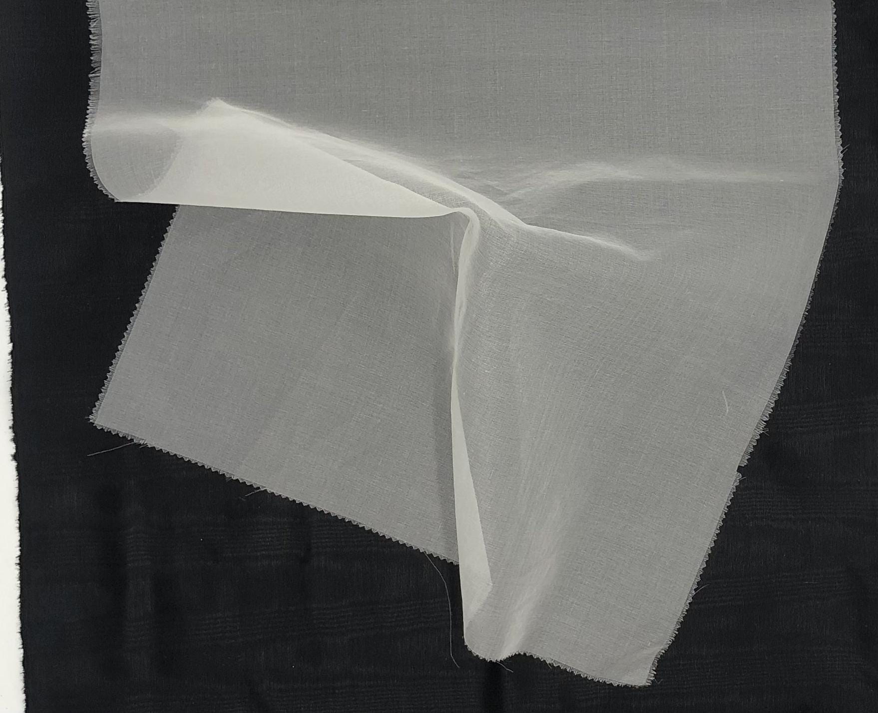 Double Rideau Organza Brodé Papillons Dorés - Soie Transparente, Blanc, 127 Cm De Large, Style Colonial